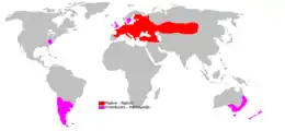 Mapa de distribución, nativu ya introducíu.