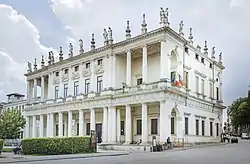 Palazzo Chiericati, por Palladio.