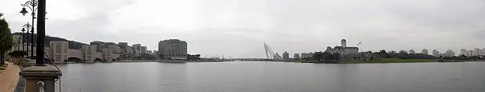 Imaxe panorámica de Putrajaya.