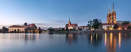 La catedral de Wrocław en cantu del ríu.