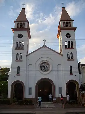 Uja ke Puerto Salgar