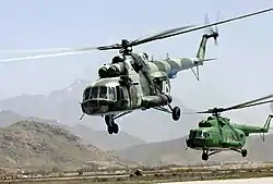 Əfqanıstan HHQ-nə məxsus Mi-17 helikopterləri