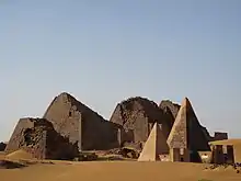 Pyramids[ölü keçid] of Meroe — Northern Cemetery