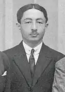 Aslan bəy Vəzirov (1898–?) — Azərbaycan Demokratik Respublikasının ilk tələbələrindən, professor