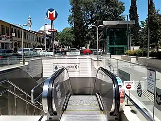 Metrostansiyasının daxili