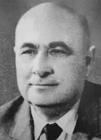 Musa Vəzirov (1908–1982) — Azərbaycanın "fəxri yol xidmətçisi", Azərbaycan SSR-nın Yol təsərrüfatı idarəsində baş mühəndis, rəhbər