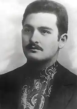 Şirin Axundov, Azərbaycan tarzəni