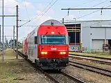 Steuerwagen 8633 100 im Bahnhof Graz Ostbahnhof-Messe.