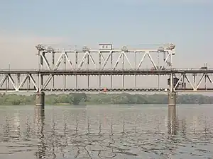 Krjukiw-Brücke in Krementschuk (1949), nur untere Ebene hebbar