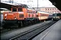 Lok 1020.006-1 mit Regionalzug (1987)