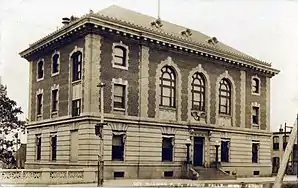 Otter Tail County Courthouse (1912)