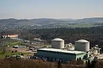 Blick von Böttstein auf das Wasser- und Kernkraftwerk Beznau