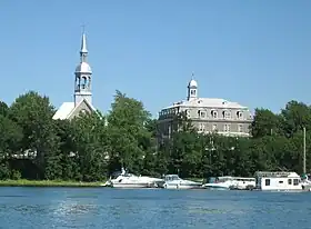 Kirche Sainte-Famille