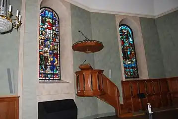 Glasmalereien in der reformierten Kirche