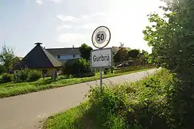 Ortseingang von Gurbrü