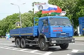 KamAZ-65117 bei einer Parade zum Tag des Sieges in der Volksrepublik Donezk (9. Mai 2014)