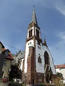 Stuttgart-Gablenberg evang. Petruskirche (renoviert 2017) – Ansicht von Gablenberger Hauptstrasse