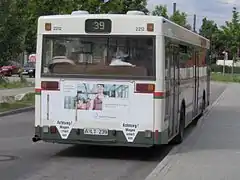 Ein MAN-Diesel-Niederflur-Solobus des Typs MAN NL 202, 2005 an der Inninger Straße