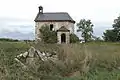 Ruine einer Kapelle im Ortsteil Pusztaszikszó