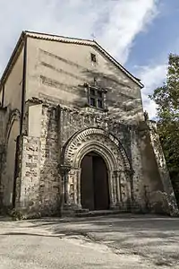 Portal der ehemalige Abteikirche Sambucina