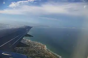 Algoa Bay, im Vordergrund Gqeberha