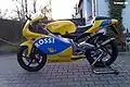 Aprilia RS 125 aus 2002 mit Sonderlackierung