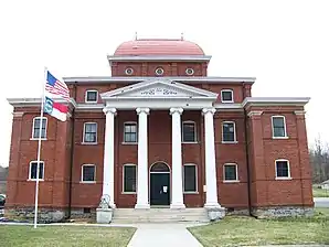 Das Ashe County Courthouse (2012) ist einer von 24 Einträgen des Countys im National Register of Historic Places (NRHP).