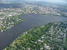 Außenalster aus der Luft (Blickrichtung Südost)