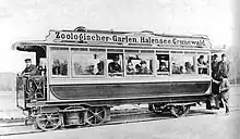 Dampftriebwagen 3 nach System Rowan der Kurfürstendamm-Gesellschaft um 1886, wie diese auch auf verschiedenen Straßenbahnen im Einsatz standen.