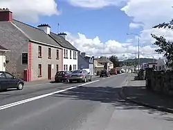 Ortseinfahrt nach Ballybofey (2007)