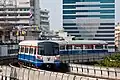 Ein Skytrain der neueren Generation bei Chong Nonsi