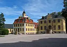 Die Kavaliershäuser Belvedere, Institute für Gitarre, Gesang und Musiktheater