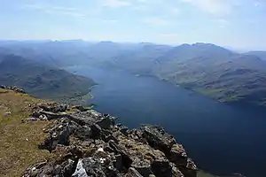 Loch Hourn, Blick vom Beinn Sgritheall nach Osten