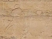 Ramses II. bei der Eroberung einer syrischen Festung(Abzeichnung und Originalrelief an der Nordwestwand der Vorhalle)