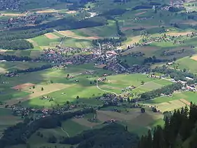 Blumenstein von Süden, vom Walalpgrat aus gesehen