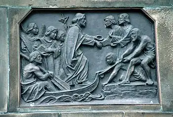 Bonifatius kommt von England, Relief auf dem Sockel der Statue des Hl. Bonifatius von Werner Henschel (1830) in Fulda (Detail)