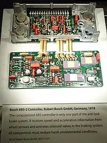 Hybrid aufgebautes Antiblockiersystem von Bosch (1978)