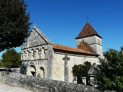 Die romanische Ortskirche in Boulouneix