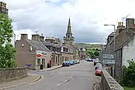 Bridge Street, Strichen, mit Blick auf das Town House