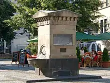 Im Jahr 1806 folgte der Brunnen auf dem Plan …