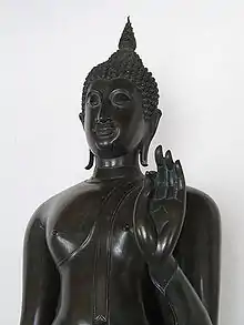 schreitender Buddha, Sukhothai-Stil