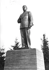 Stalin-Denkmal (1951, 1961 entfernt), Stalin-Allee (seit 1961 Karl-Marx-Allee), Berlin