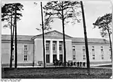 Schulgebäude des Kinderheims 1953