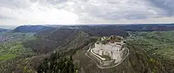 Burg Hohenneuffen mit Albtrauf