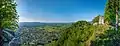 Blick von der Burg über das Rheintal bis zum Bodensee