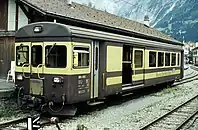 BDt 403 in Grindelwald mit der neueren beige/braunen Lackierung