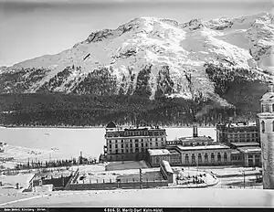 Eisbahn am Hotel Kulm