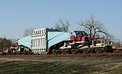 Bahntransport mittels Tragschnabelwagen