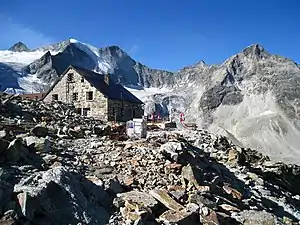 Cabane de Moiry