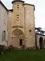 Turm der Burg Latoue